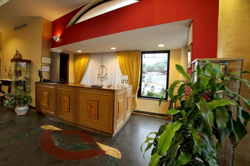 Il Castello Hotel Terzigno Bagian luar foto